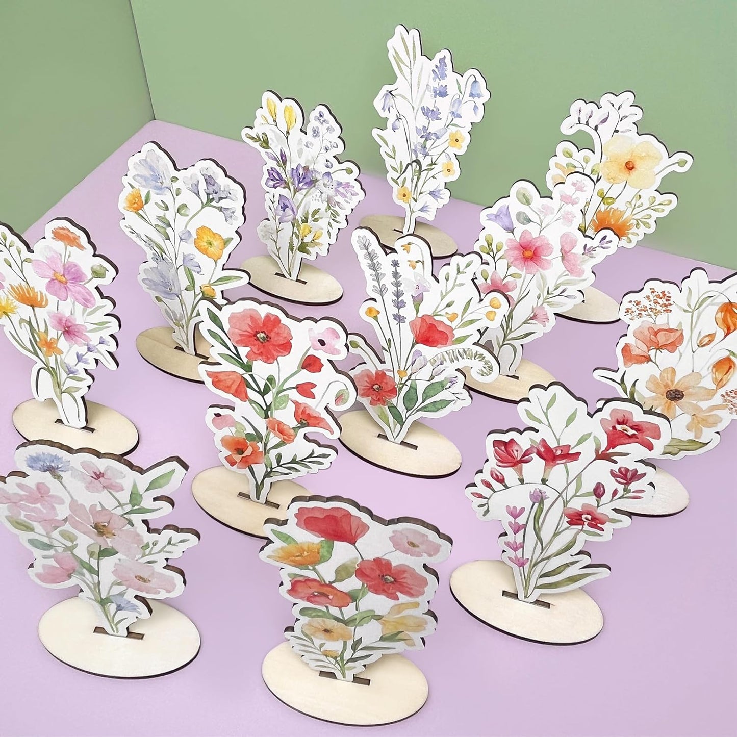 Thuvin Wooden Wildflower Party Centerpieces, 12 pc